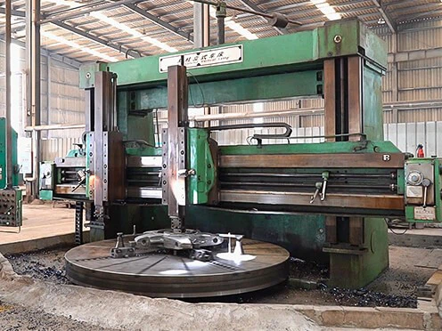 Vertical Machining Center Vertical Machining Center