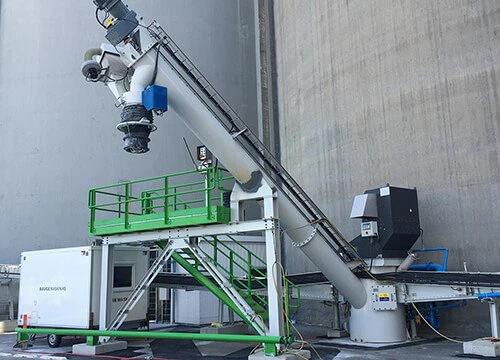 管状スクリューコンベヤ